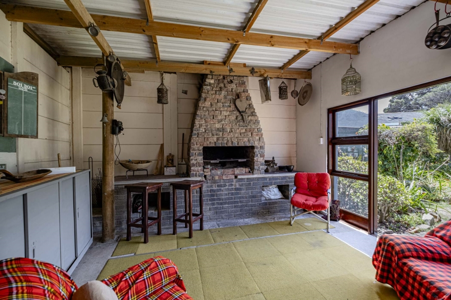 4 Bedroom Property for Sale in Sunridge Park Eastern Cape